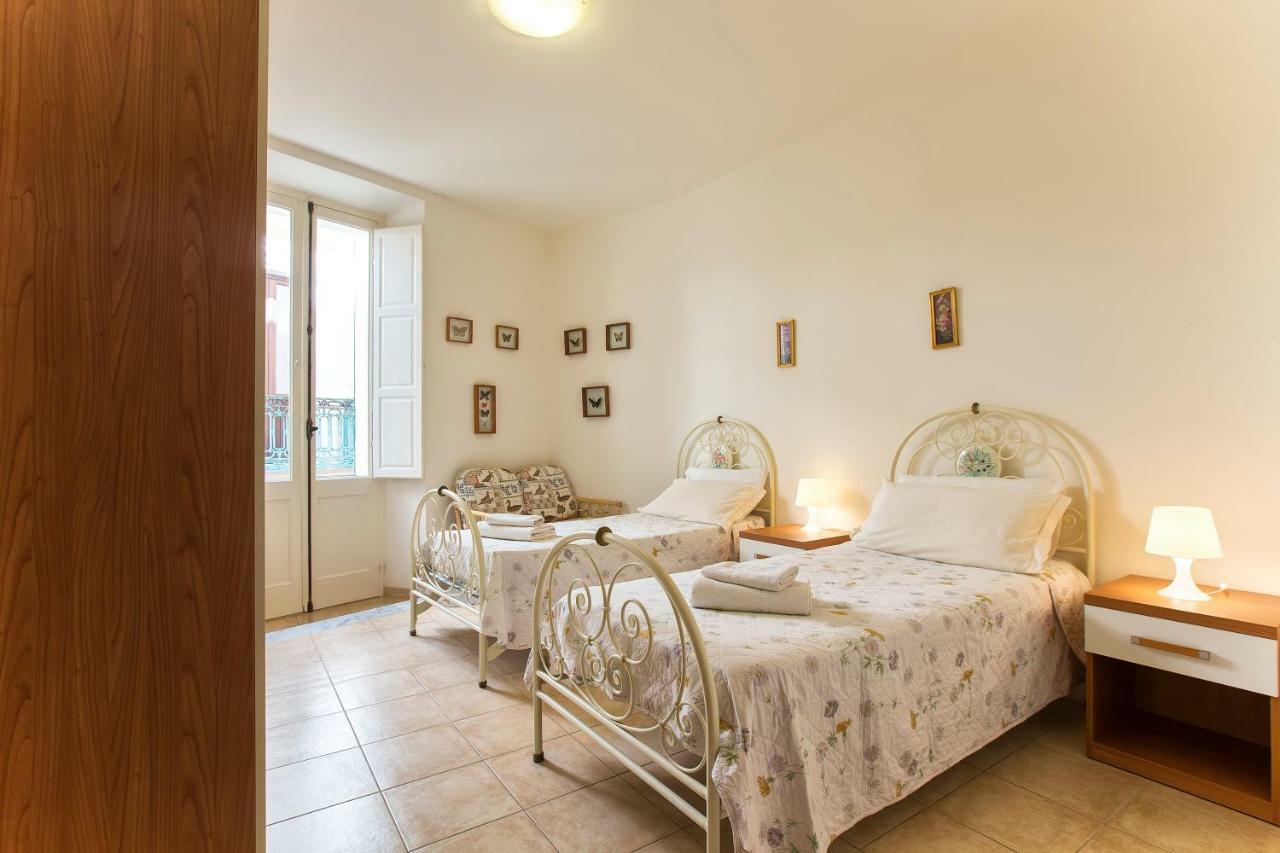 Centro Storico Carlo Alberto Alghero Extérieur photo